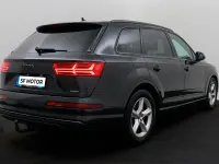 Usado Audi Q7 Sport 258 CV (189 kW) 2016 Negro metalizado SUV