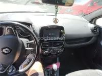 Usado Renault Clio IV Intens 72 CV (52 kW) 2018 Blanco Berlina