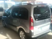 Usado Peugeot Partner Tepee 110 CV (80 kW) 2018 Gris Monovolumen