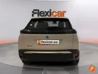 Usado Peugeot 2008 Active 110 CV (80 kW) 2022 Blanco SUV