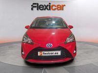 Usado Toyota Yaris Hybrid Advance 100 CV (73 kW) 2018 Rojo Berlina