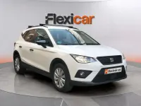 Usado Seat Arona Style 90 CV (66 kW) 2020 Blanco SUV
