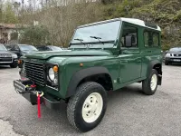 Usado Land Rover Defender 111 CV (81 kW) 1995 Verde Pickup/Camioneta