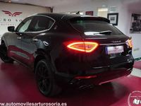 Usado Maserati Levante 275 CV (202 kW) 2017 Negro SUV