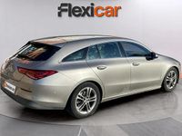 Usado Mercedes CLA200 Shooting Brake 150 CV (110 kW) 2020 Marrón Familiar