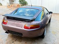 Usado Porsche 928 330 CV (242 kW) 1986 Violeta / lila Coupe