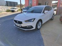 Usado Seat Leon Style 116 CV (85 kW) 2021 Blanco Utilitario