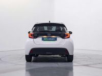 Usado Toyota Yaris Hybrid Business Edition 75 CV (55 kW) 2024 Blanco Berlina