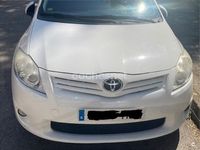 Usado Toyota Auris Active 90 CV (66 kW) 2011 Blanco Utilitario