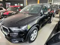 Usado Volvo XC40 Momentum 150 CV (110 kW) 2018 Negro SUV