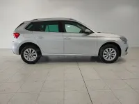Usado Skoda Kamiq Selection 115 CV (84 kW) 2025 Gris / plata SUV