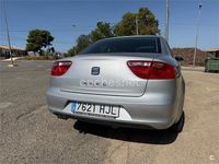 Usado Seat Exeo Reference 120 CV (88 kW) 2012 Gris / plata Berlina