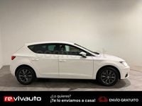 Usado Seat Leon Style 130 CV (95 kW) 2019 Blanco Berlina