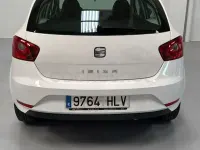 Usado Seat Ibiza Reference 90 CV (66 kW) 2012 Blanco Berlina