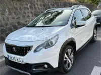 Usado Peugeot 2008 GT-line 120 CV (88 kW) 2017 Blanco SUV