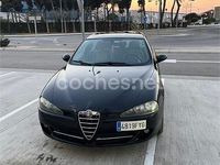 Usado Alfa Romeo 147 Distinctive 120 CV (88 kW) 2007 Negro Utilitario