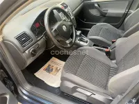 Usado VW Golf V Sportline 105 CV (77 kW) 2007 Azul Berlina