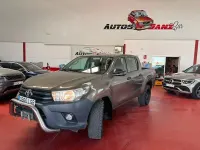 Usado Toyota HiLux 150 CV (110 kW) 2020 Verde Pickup/Camioneta