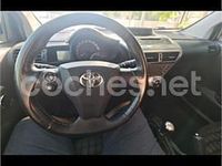 Usado Toyota iQ 99 CV (72 kW) 2009 Blanco Utilitario
