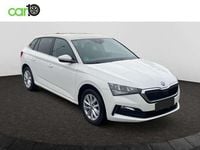 Usado Skoda Scala Ambition 116 CV (85 kW) 2023 Blanco Utilitario