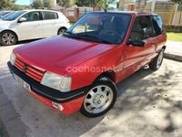 Usado Peugeot 205 80 CV (58 kW) 1990 Rojo Berlina