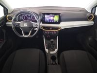 Usado Seat Arona Style 115 CV (84 kW) 2024 Gris plata SUV