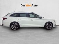 Usado Seat Leon FR 150 CV (110 kW) 2025 Blanco Familiar