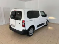 Usado Citroën Berlingo Feel 110 CV (80 kW) 2020 Blanco Monovolumen