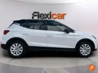Usado Seat Arona FR 110 CV (80 kW) 2022 Blanco SUV