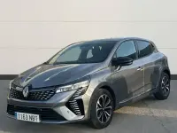 Usado Renault Clio Techno 100 CV (73 kW) 2025 Gris Utilitario