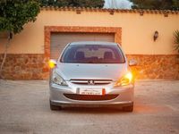 Usado Peugeot 307 110 CV (80 kW) 2003 Gris Utilitario
