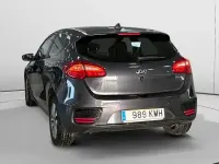 Usado Kia Ceed 90 CV (66 kW) 2018 Gris Utilitario