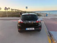 Usado Renault Mégane III GT 115 CV (84 kW) 2015 Negro Berlina
