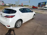 Usado Lexus CT200h Executive Line 136 CV (100 kW) 2016 Blanco Berlina