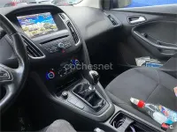 Usado Ford Focus Business Edition 120 CV (88 kW) 2016 Granate Berlina