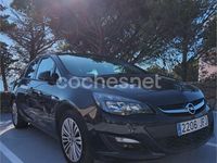 Usado Opel Astra Selective 115 CV (84 kW) 2015 Negro Berlina