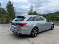 Usado Mercedes C220 200 CV (147 kW) 2022 Gris / plata Familiar