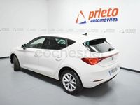 Usado Seat Leon Style 115 CV (84 kW) 2022 Blanco Berlina