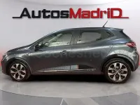 Usado Renault Clio V LIMITED 90 CV (66 kW) 2021 Gris / plata Berlina