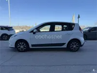 Usado Renault Scenic E-Tech Expression 105 CV (77 kW) 2010 Blanco Monovolumen