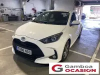 Usado Toyota Yaris Active 115 CV (84 kW) 2025 Blanco Utilitario