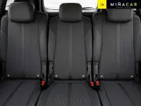 Usado Peugeot 5008 Active 129 CV (94 kW) 2023 Gris SUV