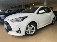 Usado Toyota Yaris Hybrid Business Edition 116 CV (85 kW) 2023 Blanco Utilitario