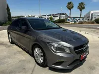 Usado Mercedes CLA200 Shooting Brake Urban 136 CV (100 kW) 2016 Gris / plata Familiar