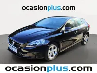 Usado Volvo V40 Kinetic 122 CV (89 kW) 2017 Negro Utilitario