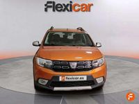 Usado Dacia Sandero Stepway 90 CV (66 kW) 2017 Naranja Berlina