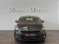 Usado Peugeot 5008 Premium 112 CV (82 kW) 2011 Gris / plata Monovolumen