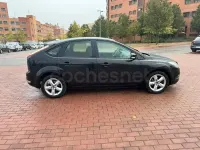 Usado Ford Focus Titanium 109 CV (80 kW) 2010 Negro Berlina