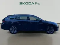 Usado Skoda Octavia 150 CV (110 kW) 2025 Azul Familiar