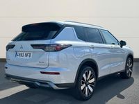 Usado Mitsubishi Outlander 306 CV (225 kW) 2025 SUV